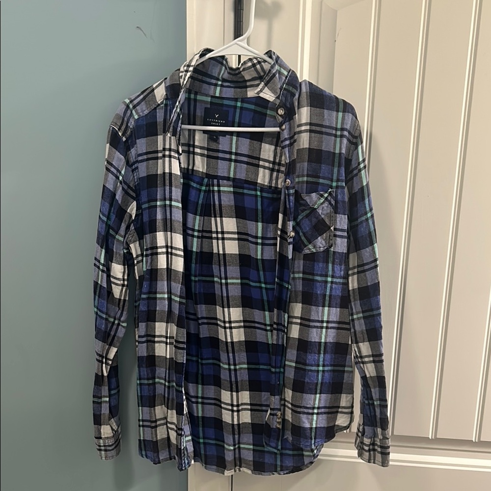 American Eagle Outfitters Blue and White Plaid Shirt